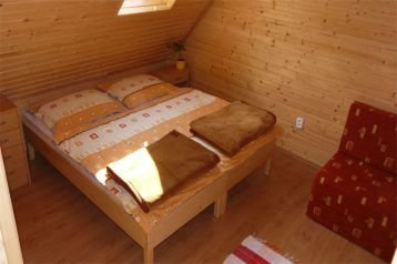 Slovacia Privát Závažná Poruba, Exteriorul